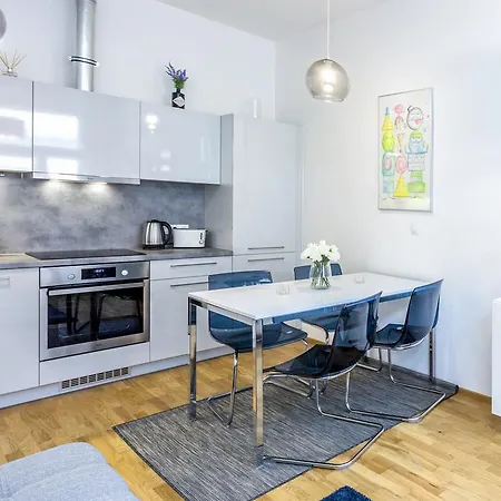 Apartamento Baranova *