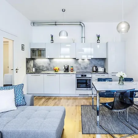 Baranova Apartment *